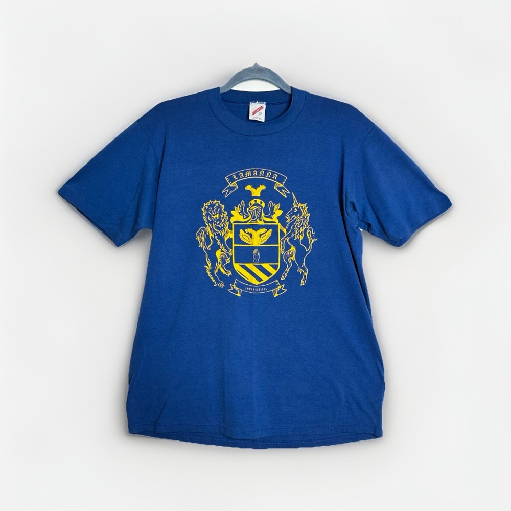 Single stitch vintage tee